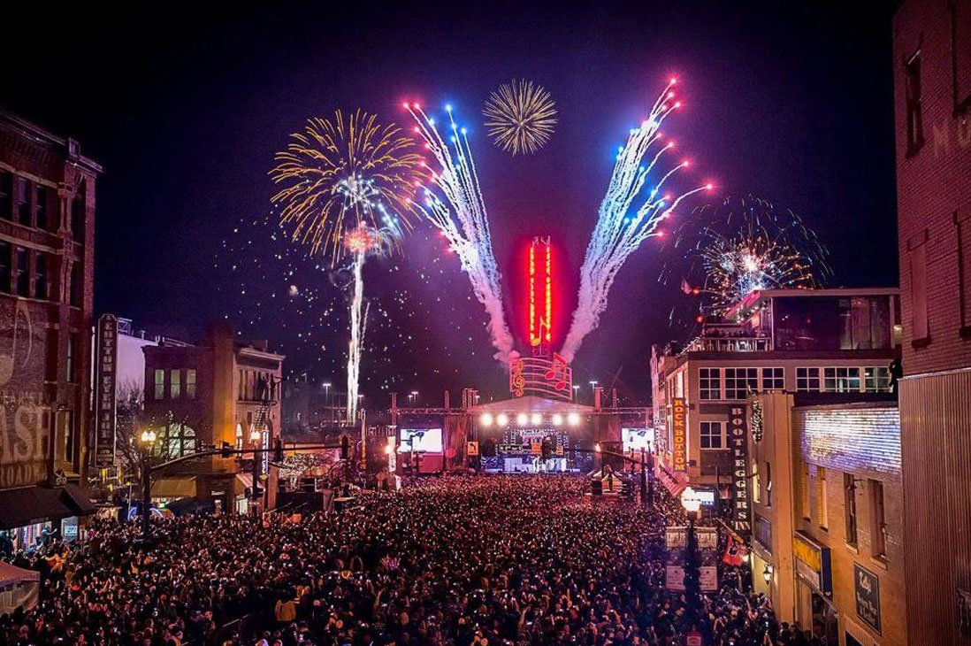Nashville downtown new years party